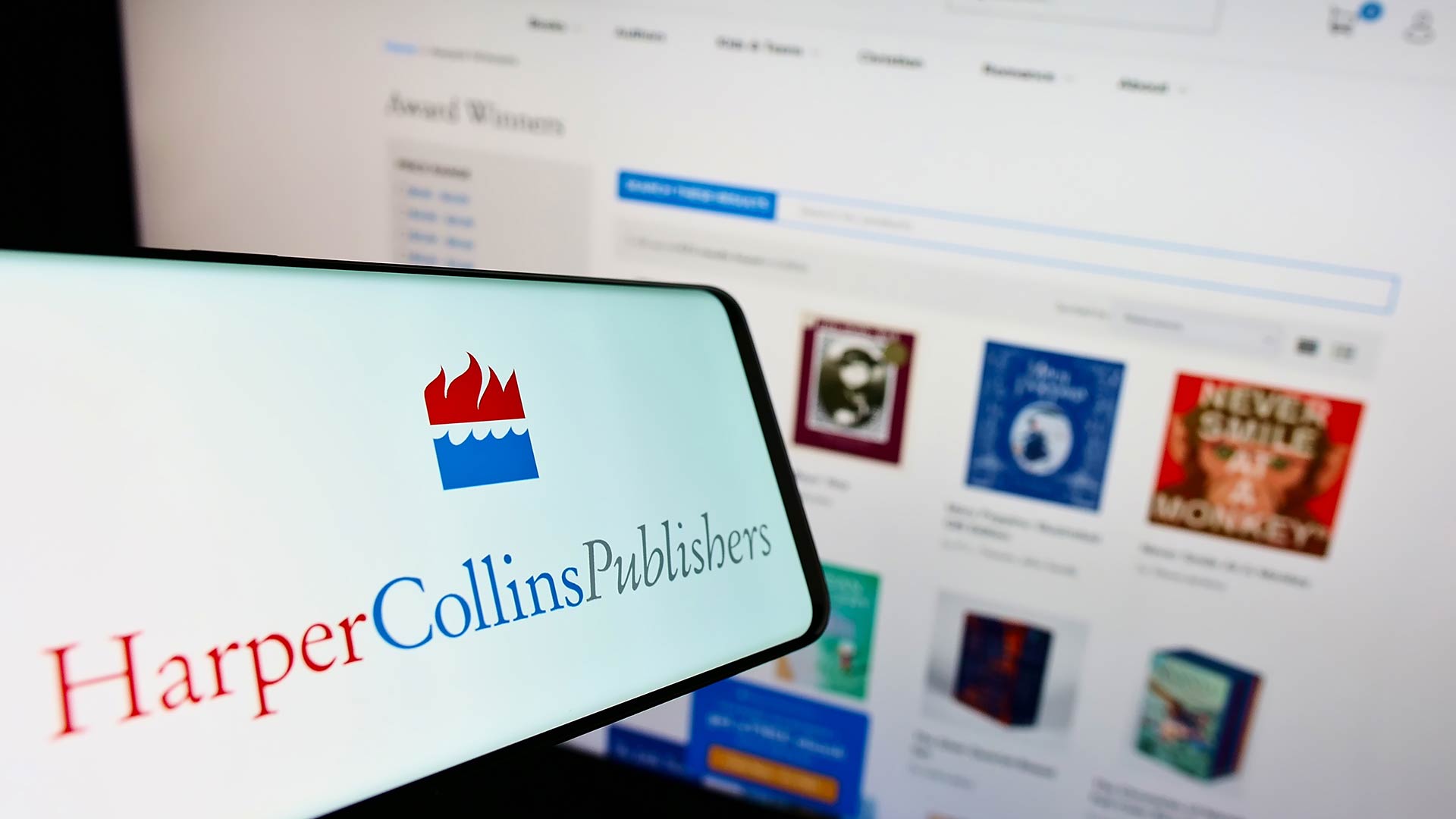 HarperCollins opens Author Academy applications